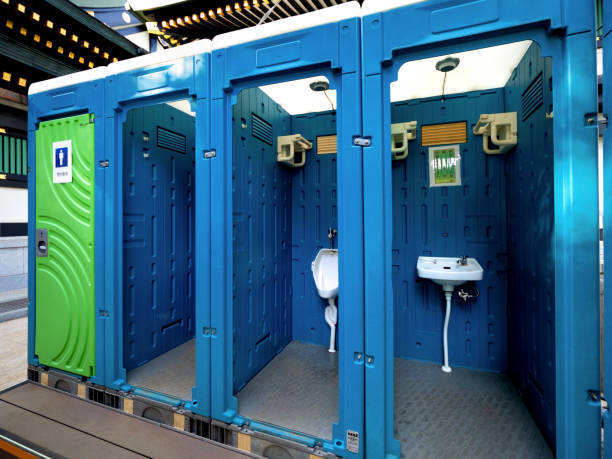 Portable Toilet Options We Offer in Lakewood, CO